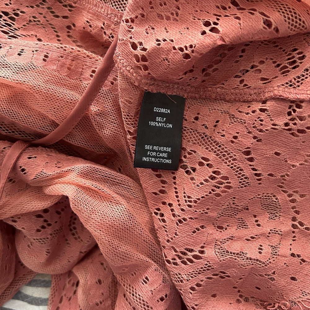NEW! Aakaa Terracotta Lace Maxi Dress. Stunning lace design. Size Small. - Picture 10 of 11